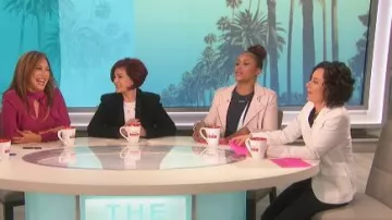 Aviator Nation Bolt Crew Tee Shirt worn by Eve on The Talk March 18, 2019