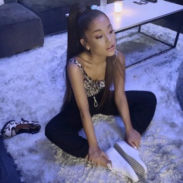 Ariana grande instagram outfits Clearance