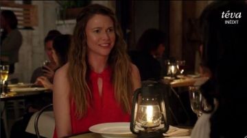 IRO Ragnhild Haut porté par Liza Miller (Sutton Foster) chez les Jeunes (S04E08)