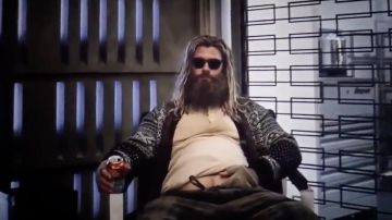 Les lunettes de soleil portées par Thor (Chris Hemsworth) dans Avengers: Endgame