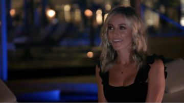 Amantes + Amigos Charlotte Bralette usada por ella misma (Kristin Cavallari) en Very Cavallari (S02E09)