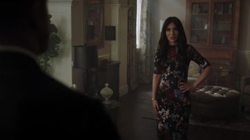 The floral dress from Alice + Olivia to Hermione Lodge (Marisol Nichols) in Riverdale (S03E21)