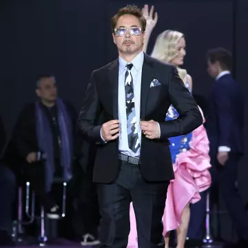 Glasses worn by Ribert Dwoney Jr. for Avengers: Endgame fan event in Seoul