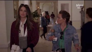 3.1 Chaqueta de bombardero a cuadros Phillip Lim usada por Liza Miller (Sutton Foster) en Younger (S05E11)