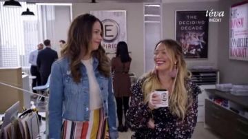 Zara Falda Rayas Multicolore Jupe portée par Liza Miller (Sutton Foster) chez les Jeunes (S05E12)