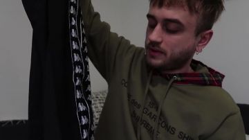 The tracksuit pants Kappa presented by THE ROUTINE in his YouTube video My clothes from thrift store