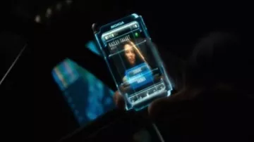 Nokia Celular utilizado por Charlie Kenton (Hugh Jackman) en Real Steel