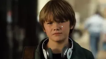 Auriculares inalámbricos Beats utilizados por Max Kenton (Dakota Goyo) en Real Steel