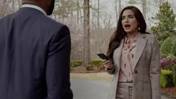 The blouse printed Altuzarra Crystal Jennings (Ana Brenda Contreras) in Dynasty (S02E20)