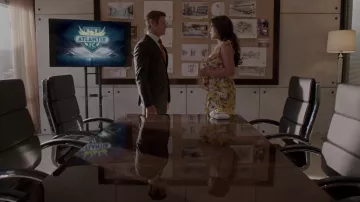 The skirt with yellow flowers Silvia Tcherassi scope by Crystal Jennings (Ana Brenda Contreras) in Dynasty (S02E20)