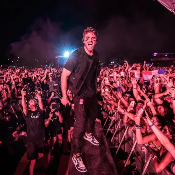 Les sneakers Nike de Andrew Taggart lors du Chainsmokers Ultra Music Festival 2019