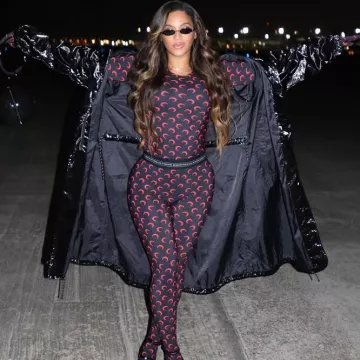 Dries Van Noten Vinyl Hooded Jacket worn by Beyoncé on her Instagram account @beyonce