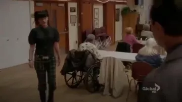 Hot Topic The Ghosts & Angels Black and Grey Plaid Capris worn by Abby Sciuto (Pauley Perrette) in NCIS (S10E13)