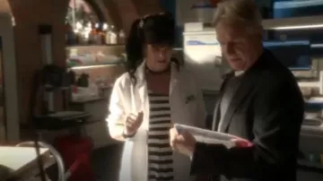 INC International Concepts Black & White Thin Stripe A line Dress worn by Abby Sciuto (Pauley Perrette) in NCIS (S12E07)