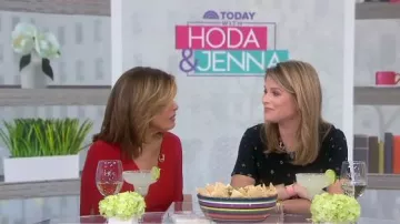 Alexander Mcqueen Intarsia Robe de 2017 Collection porté par Jenna Bush Hager, aujourd'Hui, avril 12,2019