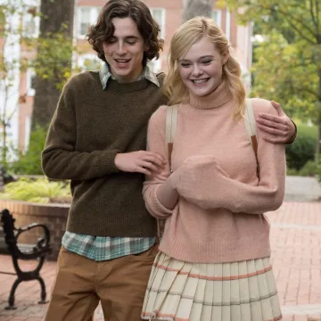 The plaid shirt from Timothy Chalamet on the account instagram @marsfilms