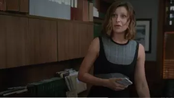 Judith & Charles Manuela Dress worn by Aly Michalka in iZombie (S05E02)