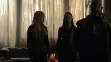 Ropa de dinamita V Neck Bodycon Sweate usado por Clarke Griffin (Eliza Taylor) en The 100 (S03E06)
