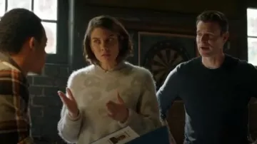 Rag & Bone Leopard Print Chandail porté par Frankie Trowbridge (Lauren Cohan) dans le Whisky Cavalier (S01E11)