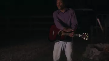 The purple shirt of Lil Sin X in her video clip Old Town Road feat. Billy Ray Cyrus