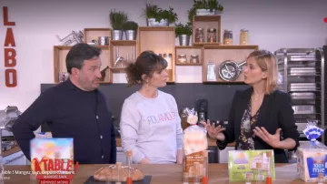 The sweat dr folamour of Faustine Bollaert on the show table ! Eat healthy, Spend less