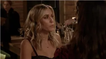 Uncommon James Better On You Collar usado por Kristin Cavallari en Very Cavallari (S02E10)