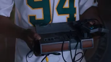 Nintendo Vintage Video Game Console used by Young Fridge (Ser'Darius Blain) in Jumanji: Welcome to the Jungle