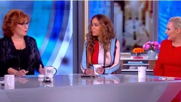 Roksanda  Cutout color-block stretch-knit midi dress worn by Sunny Hostin on The View May 14,2019