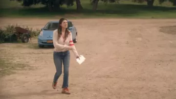 Danner Mountain Light Cascade worn by Rio (Lake Bell) in Bless This Mess (S01E04)