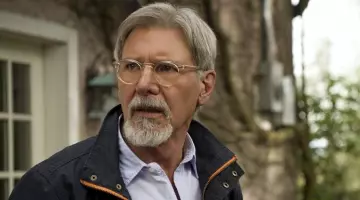 Anteojos Oliver Peoples de William Jones (Harrison Ford) en Adaline