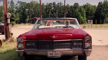 The cadillac of Reese Witherspoon and Sofía Vergara in Hot Continues