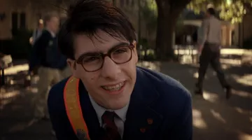 Eyeglasses Max Fisher (Jason Schwartzman) in Rushmore