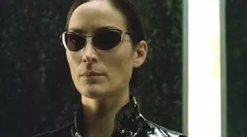La paire de lunettes de soleil Blinde portée par Trinity (Carrie-Anne Moss Trinity) dans Matrix