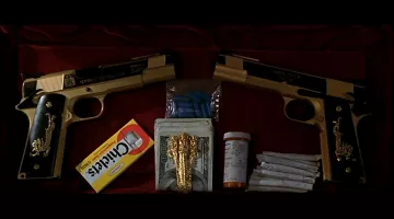 El chicle "Chiclets" de Castor Troy (Nicolas Cage) en Volte/Face