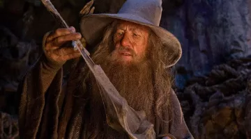 L'épée Glamdring de Gandalf (Ian McKellen) dans The Hobbit un voyage inattendu