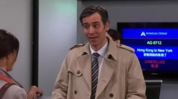 The trench coat Ted Mosby old in HIMYM