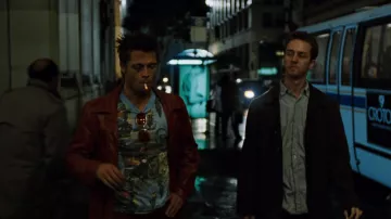 Le blouson / la veste en cuir rouge vintage de Tyler Durden (Brad Pitt) dans Fight Club