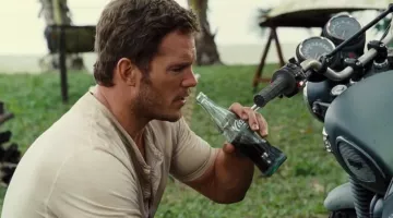 Botella de Coca-Cola de Owen Grady (Chris Pratt) en Jurassic World