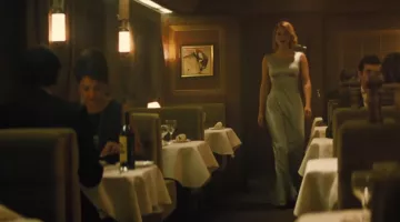 La bouteille de vin rouge Château Angélus dans Spectre