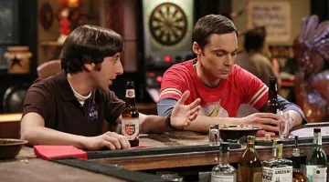 La bière Lone Star de Howard et Sheldon dans The Big Bang Theory S07E18