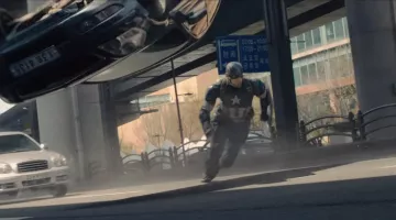 Boots Magnum of Steve Rogers (Chris Evans) in the Avengers : Age of Ultron