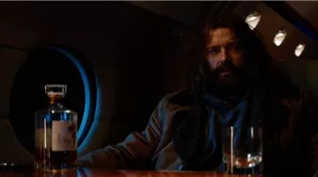 Botella de whisky Hibiki Suntory de Hugh Jackman en Wolverine