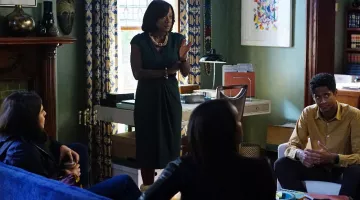 Le collier Ashley Pittman de Viola Davis dans How to get away with murder