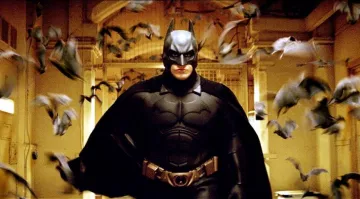 Le costume de Batman (Christian Bale) dans Batman Begins