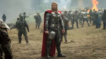 The replica of the hammer of Thor (Chris Hemsworth) in Thor : the dark World, The