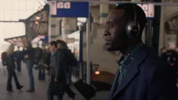 Bose Headphones used by Basher Tarr (Don Cheadle) in Ocean's Twelve