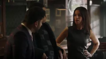 Theory Bristol Leather Modern Seamed C. Combo Shell worn by Susan Sampson (Ana Ortiz) in Whiskey Cavalier (S01E12)
