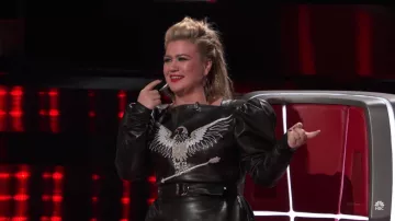 Montana brodé robe en cuir portés par Kelly Clarkson sur La Voix 2019
