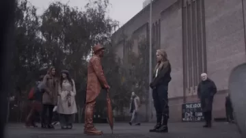Maje Black Boots worn by Villanelle (Jodie Comer) in Killing Eve (S02E05)