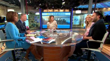 Michael Kors Jewel-Neck Ruffle-Sleeve Stretch-Wool Crepe Sheath Dress worn by Gayle King on CBS This Morning May 16,2019